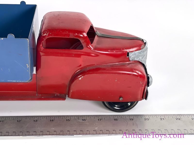 Wyandotte Toys ca. 1940s Pressed Steel Large Stake Truck <FONT COLOR="ff000 ">*SOLD*</font> - Image 9
