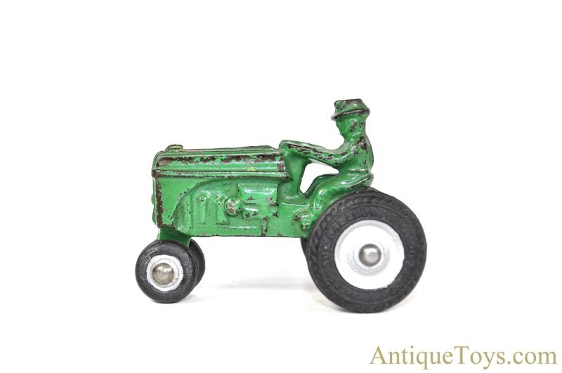 Arcade Cast Iron #723 Green Tractor 3.25" for Sale <FONT COLOR="ff000 ">*SOLD*</font> - Image 3