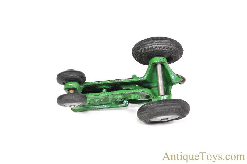 Arcade Cast Iron #723 Green Tractor 3.25" for Sale <FONT COLOR="ff000 ">*SOLD*</font> - Image 4