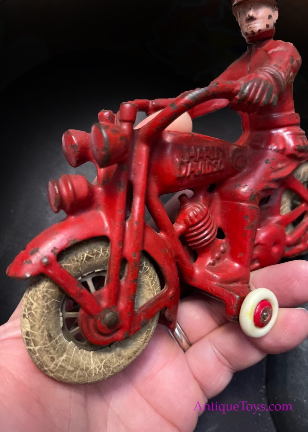 Hubley Cast Iron Harley Davidson Motorcycle *SOLD*