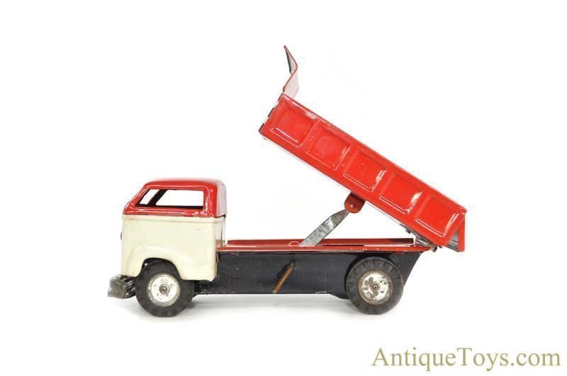 Daiya Tin Lithographed Friction "Dump Truck" in Box for Sale - Image 3