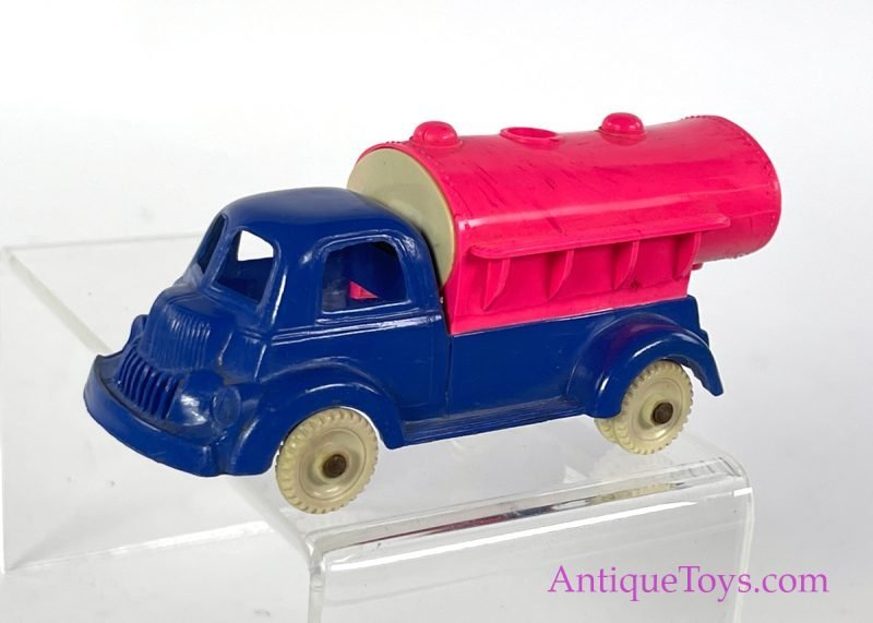 Banner Plastics Pyro Brand Oil Truck in Box for Sale - Image 3
