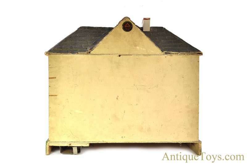 Tri-ang Lines Bros. Ltd. ca. 1937 Wooden Electric No. 61 Dollhouse <FONT COLOR="ff000 ">*SOLD*</font> - Image 6