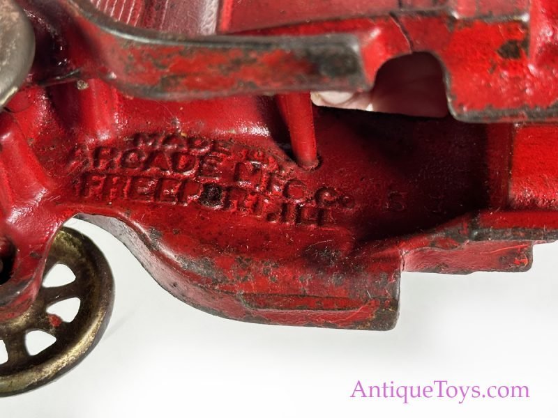 Arcade ca. 1925 Cast Iron Red Ford Model T One Ton Truck 8.5" <FONT COLOR="ff000 ">*SOLD*</font> - Image 11