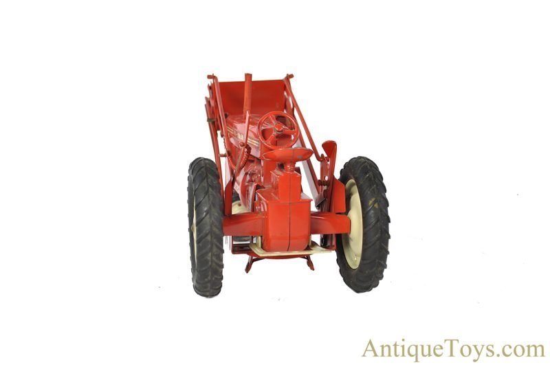 Carter Tru-Scale Diecast #6-570 Tractor with Front End Loader Farm Toy <FONT COLOR="ff000 ">*SOLD*</font> - Image 5
