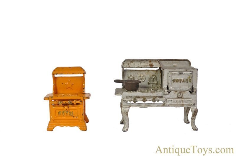 Kenton Royal Cast Iron Dollhouse Salesman Sample Stove Set <FONT COLOR="ff000 ">*SOLD*</font>