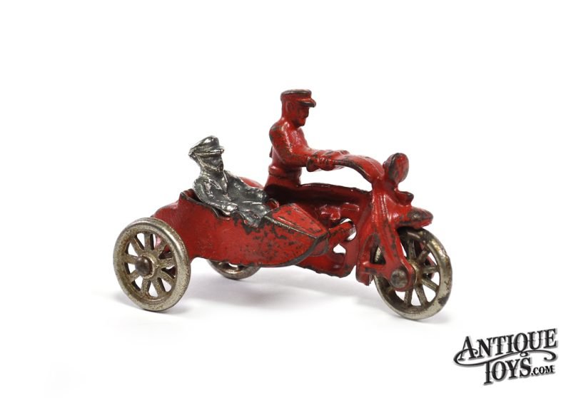 Hubley Toys Cast Iron #376 Midget "COP" Motorcycle w/Sidecar 4" <FONT COLOR="ff000 ">*SOLD*</font>