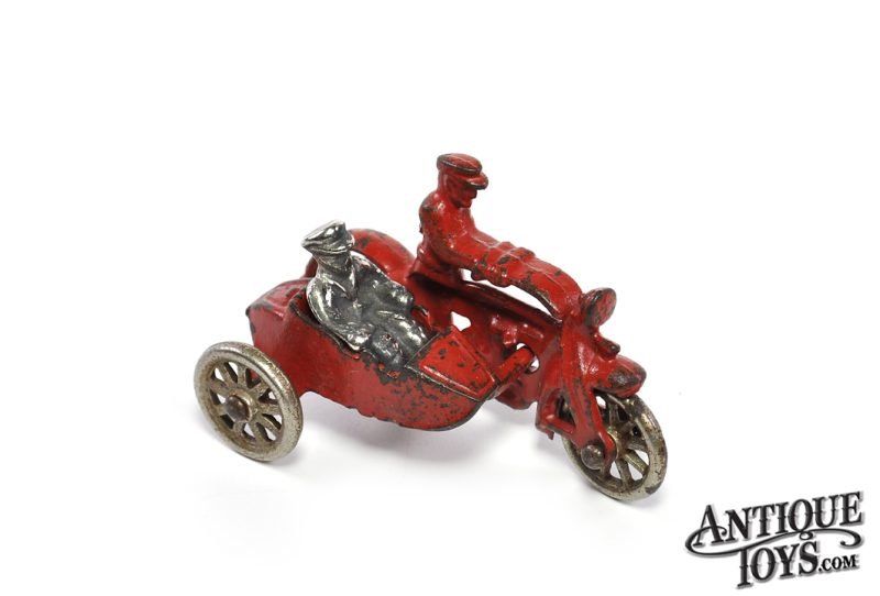 Hubley Toys Cast Iron #376 Midget "COP" Motorcycle w/Sidecar 4" <FONT COLOR="ff000 ">*SOLD*</font> - Image 2