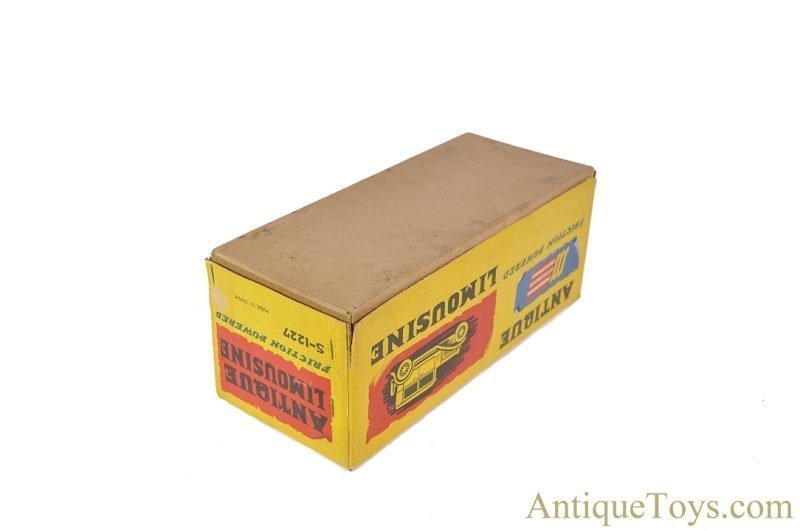 SSS Shioji & Co. Tin Lithographed Friction S-1227 "Antique Limousine" in Box for Sale - Image 8