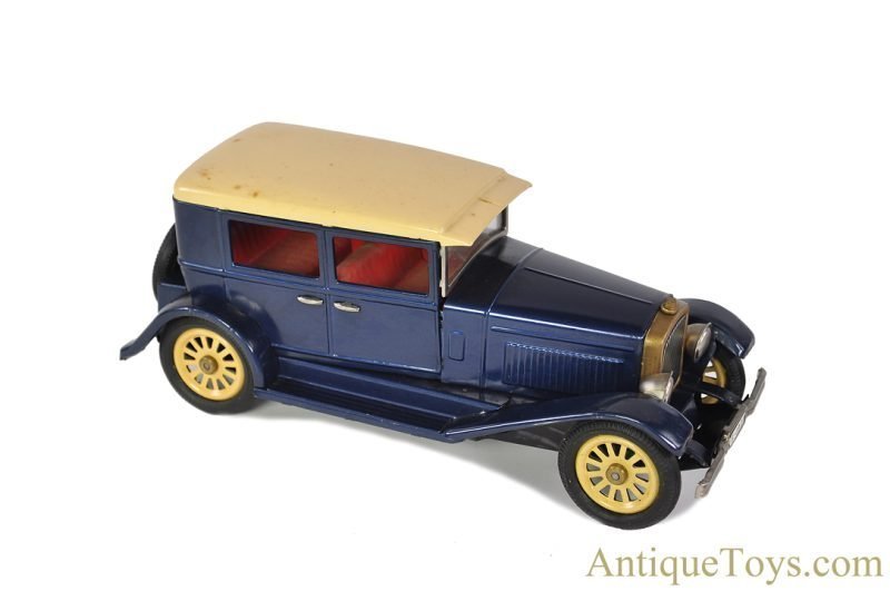 SSS Shioji & Co. Tin Lithographed Friction S-1227 "Antique Limousine" in Box for Sale - Image 2
