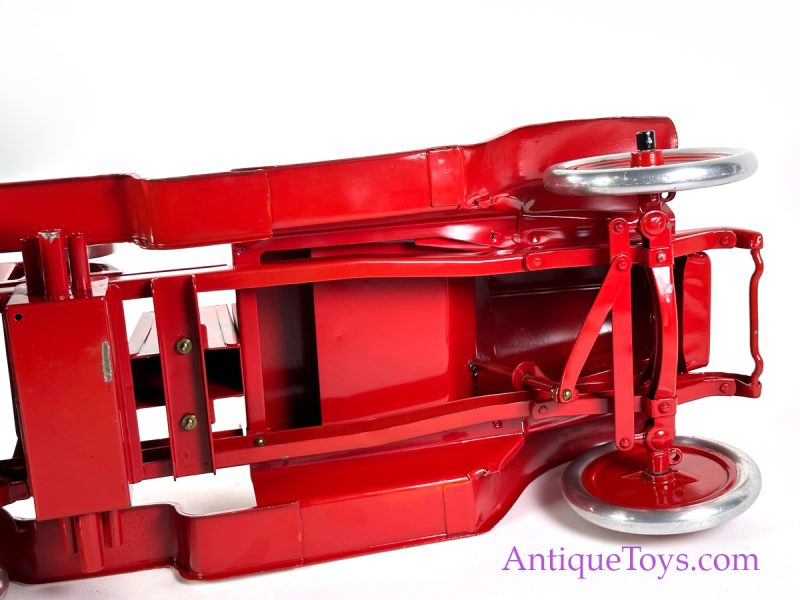 Buddy L Pressed Steel Fire Truck Pumper <FONT COLOR="ff000 ">*SOLD*</font> - Image 4