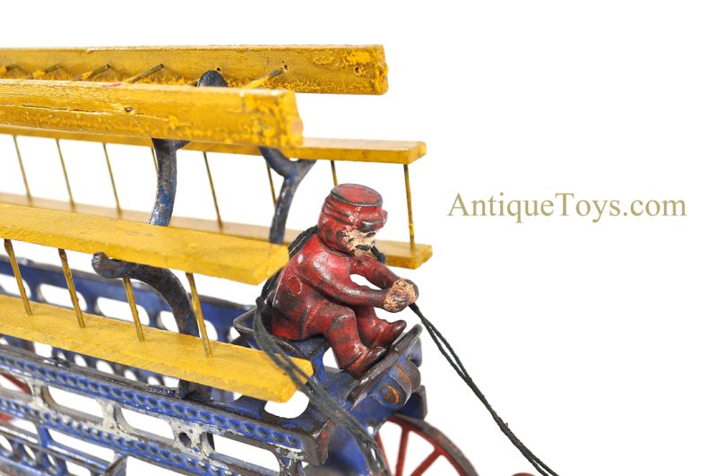 Hubley ca. 1919 Cast Iron No. 499 Horse Drawn Hook & Ladder Wagon <FONT COLOR="ff000 ">*SOLD*</font> - Image 6