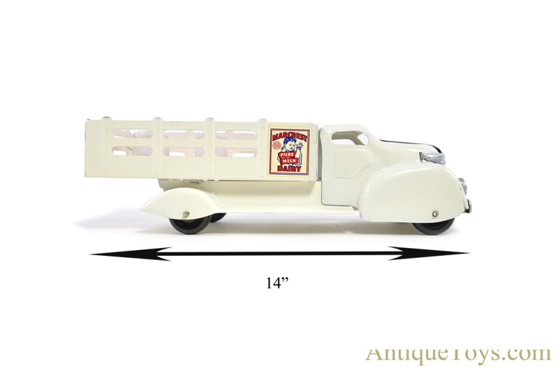 Marx ca. 1940s Pressed Steel Marcrest Dairy Milk Truck in Box <FONT COLOR="ff000 ">*SOLD*</font> - Image 8