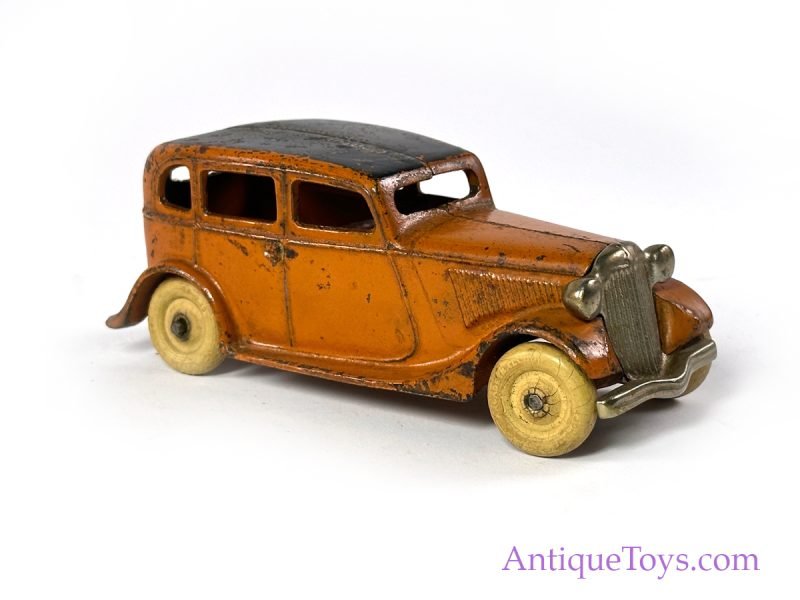 Arcade ca. 1933 Cast Iron 1933 Chicago World's Fair: A Century of Progress Ford Sedan <FONT COLOR="ff000 ">*SOLD*</font>