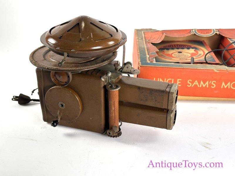 Durable Toys Duracolor Popeye Uncle Sam’s Projector and the Durotone Talkie System Kit from FAO Schwarz <FONT COLOR="ff000 ">*SOLD*</font> - Image 22