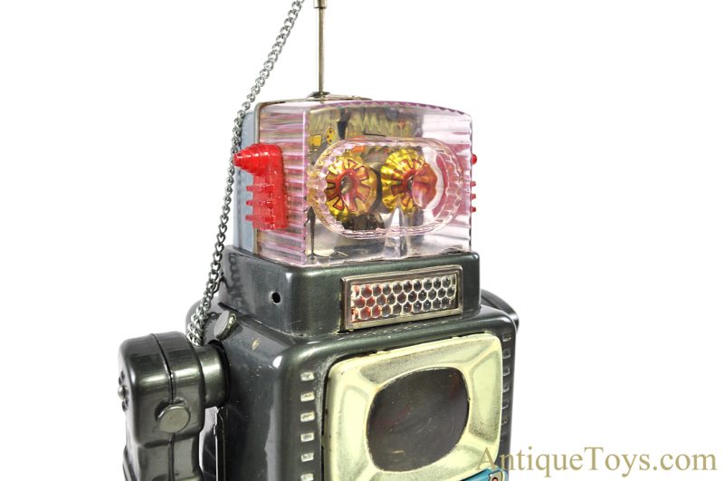 ALPS ca. 1958-1959 1st Version Tin Lithographed Battery-Operated "Television Spaceman" UM-1 Robot <FONT COLOR="ff000 ">*SOLD*</font> - Image 9