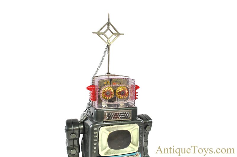 ALPS ca. 1958-1959 1st Version Tin Lithographed Battery-Operated "Television Spaceman" UM-1 Robot <FONT COLOR="ff000 ">*SOLD*</font> - Image 8