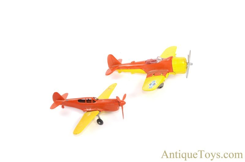 Hubley Diecast No. 21216 Flying Circus Stunt Plane Set for Sale - Image 2
