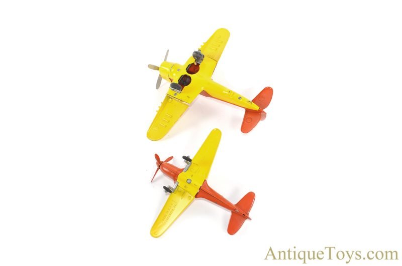 Hubley Diecast No. 21216 Flying Circus Stunt Plane Set for Sale - Image 5