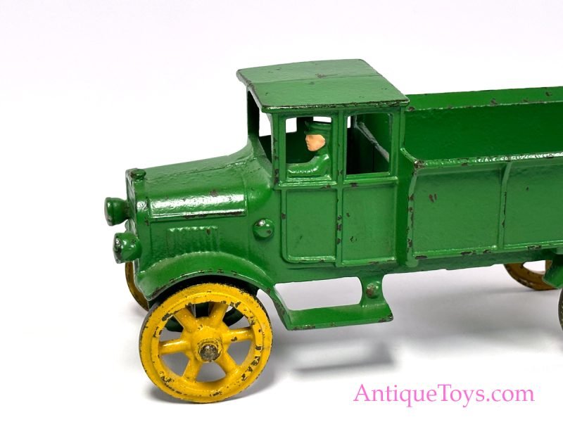 Hubley ca. 1926 Cast Iron Truck 10" <FONT COLOR="ff000 ">*SOLD*</font> - Image 8