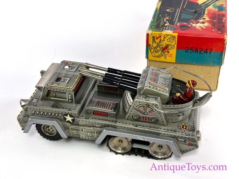 Sankei Tin Lithographed Batt. Op. "Mighty Half-Truck Moving Cannon Tower Tank" in Box <FONT COLOR="ff000 ">*SOLD*</font> - Image 6
