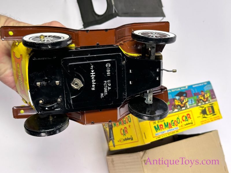 Hubley Tin Lithographed Batt. Op. "Mr. Magoo Car" Jalopy in Box <FONT COLOR="ff000 ">*SOLD*</font> - Image 2