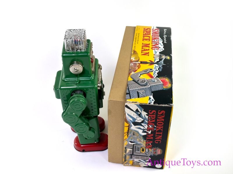 HaHa Toy Tin Lithographed Battery Op. “Smoking Spaceman” TR2011 Green Edition with Box for Sale - Image 4