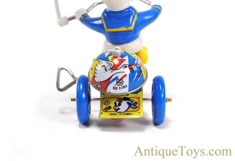 Vintage Korean Tin Lithographed Windup "Duck Tricycle" in Box for Sale - Image 5