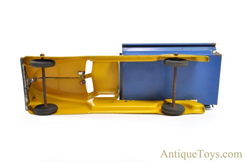 Marx ca. 1930s Pressed Steel Yellow & Blue Pickup Truck <FONT COLOR="ff000 ">*SOLD*</font> - Image 4