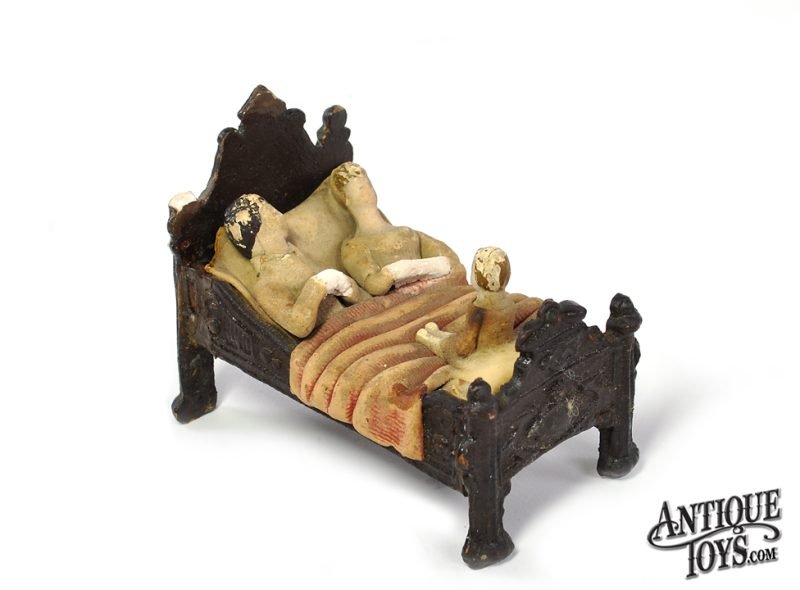 Monarchy Toy In Research from Tate Family <FONT COLOR="ff000">*SOLD*</font> - Image 2