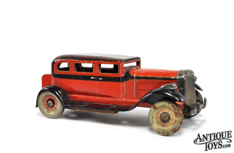 Tomiyama ca. 1932 Clockwork Tin Lithographed & Hand Painted Wooden Body Packard Touring Sedan <FONT COLOR="ff000">*SOLD*</font> - Image 2