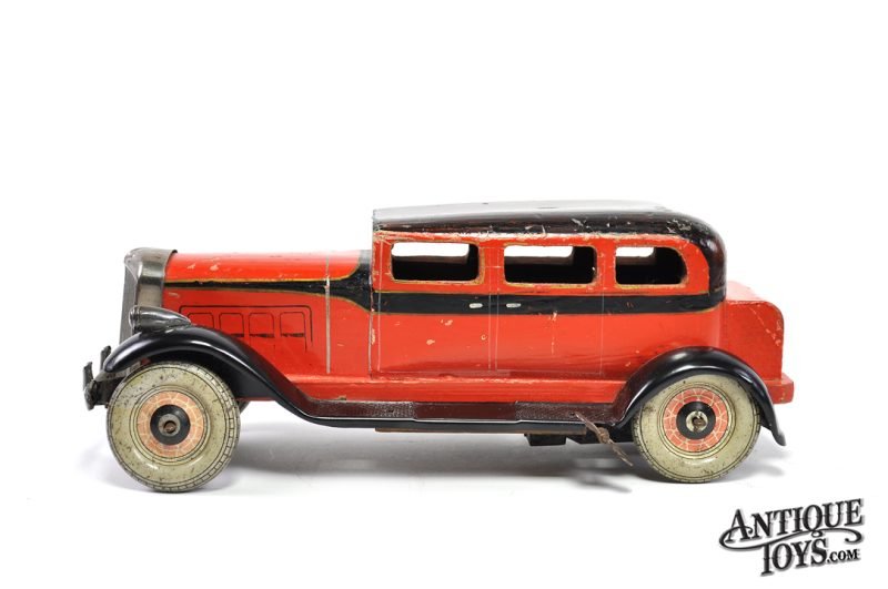 Tomiyama ca. 1932 Clockwork Tin Lithographed & Hand Painted Wooden Body Packard Touring Sedan <FONT COLOR="ff000">*SOLD*</font> - Image 7