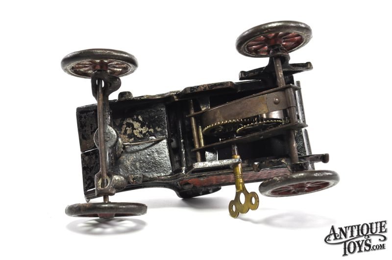 Harris Toy Co. Cast Iron Clockwork Horseless Carriage <FONT COLOR="ff000 ">*SOLD*</font> - Image 4