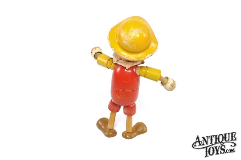 Ideal Toys ca. 1930s Wood & Composite Articulated Disney's Pinocchio Doll for Sale - Image 4