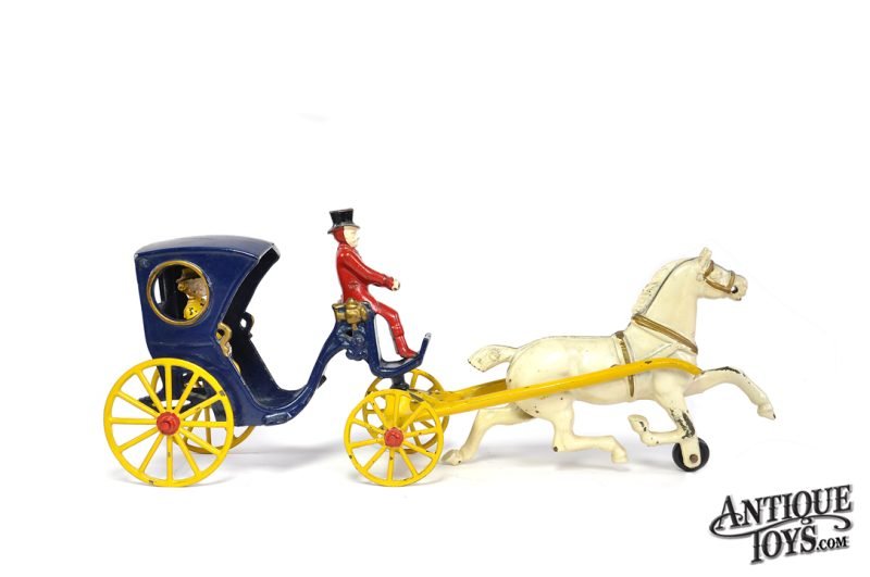 Kenton Post-War Cast Iron Horse Drawn Carriage for Sale <FONT COLOR="ff000 ">*SOLD*</font> - Image 2