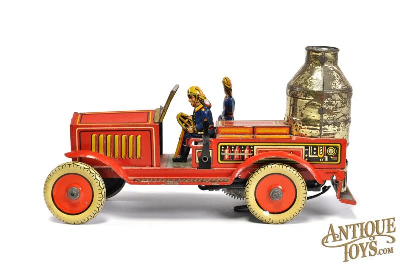 Pre-War Arnold Tin Lithographed Windup Large Fire Engine with Sparking Boiler & Small No. 640 Box for Sale - Image 3