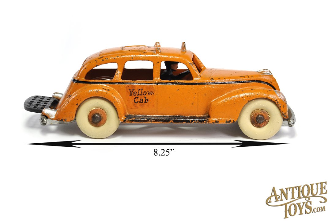 Hubley ca. 1939 Cast Iron Yellow Cab 8.25