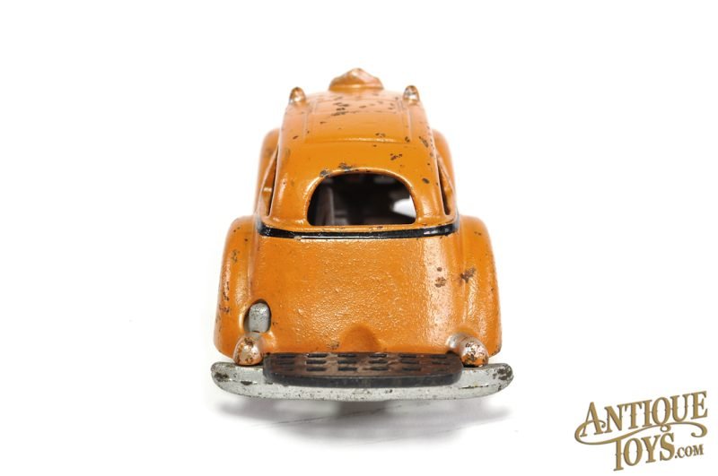 Hubley ca. 1939 Cast Iron Yellow Cab 8.25" <FONT COLOR="ff000 ">*SOLD*</font> - Image 6