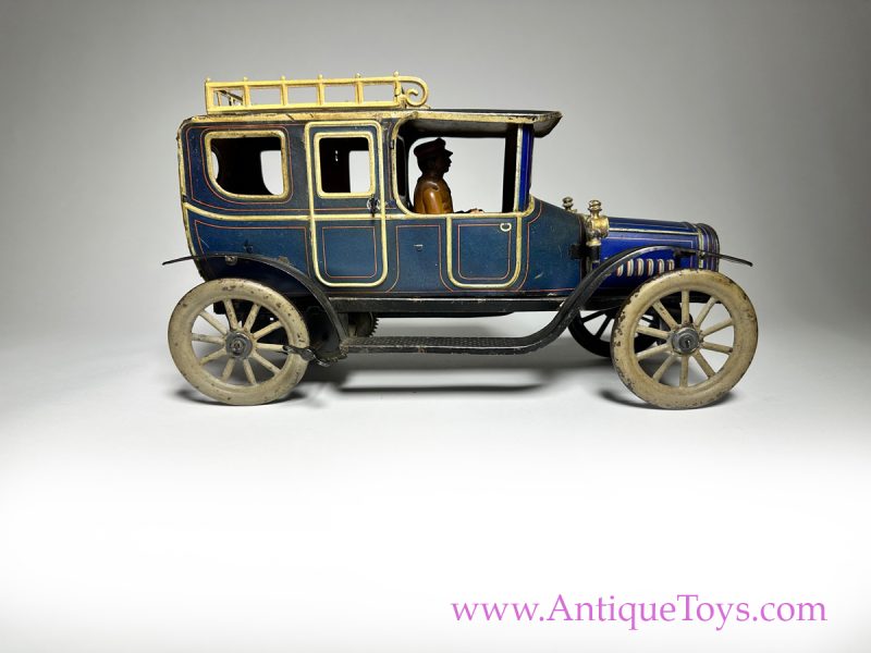 H. Fischer ca. 1918 Tin Limousine Car for Sale <FONT COLOR="ff000 ">*SOLD*</font> - Image 6