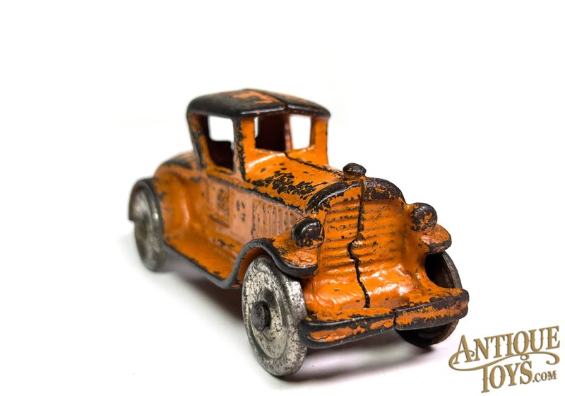 Dent Orange Cast Iron No. 641 Roadster 4.75" for Sale - Image 5