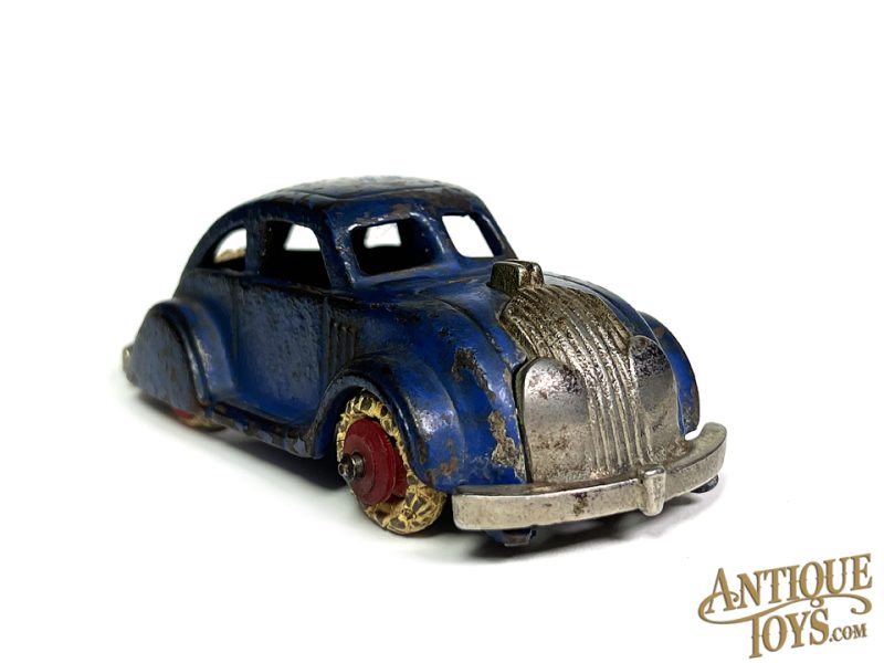 Hubley Blue Cast Iron Chrysler Airflow 4.5" for Sale - Image 5