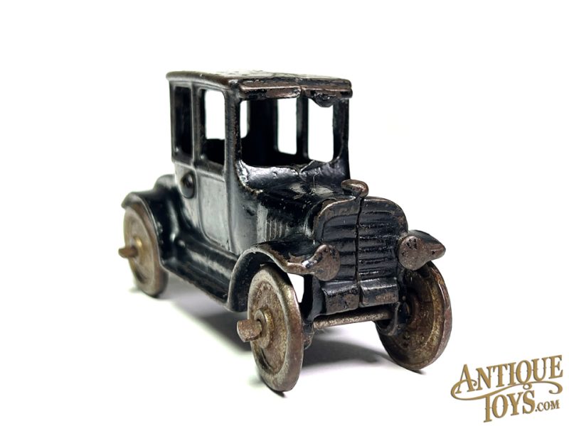 Hubley Cast Iron #300 Coupe 4.25" <FONT COLOR="ff000">*SOLD*</font> - Image 5