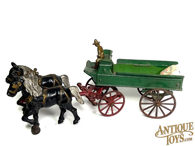 Kenton Green Cast Iron 5 Ton Horse Drawn Wagon for Sale - Image 3