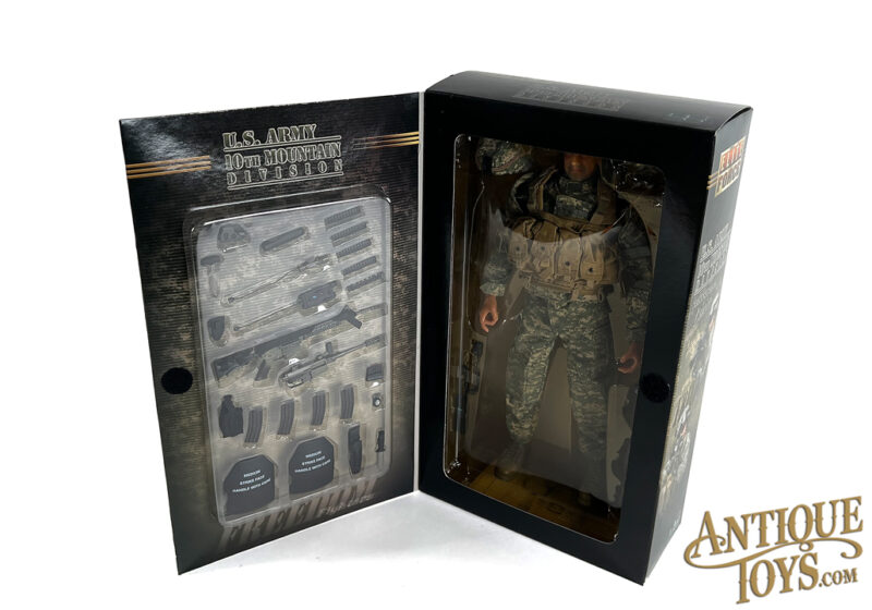Blue Box International Elite Force US 10th Mountain Division Master Sergeant Lucas #21667 12” Action Figure in Box <FONT COLOR="ff000">*SOLD*</font> - Image 2