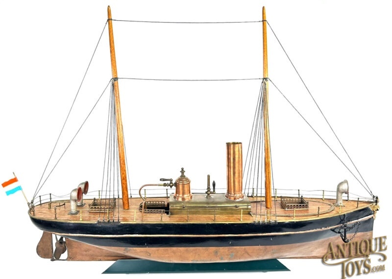 Radiguet ca. 1893 Tin, Copper, and Zinc French Live Steamship <FONT COLOR="ff000 ">*SOLD*</font> - Image 2