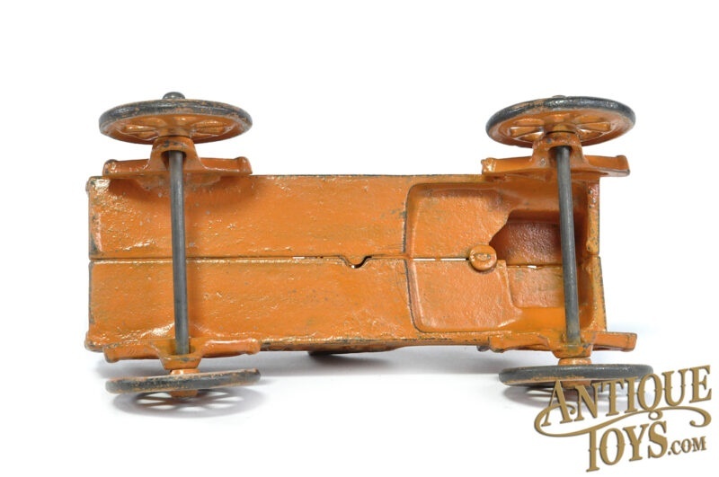 Kenton Orange Cast Iron 546 Auto Express Truck 7" for Sale - Image 4