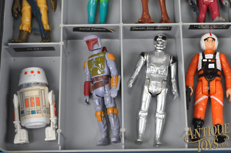 Kenner Vintage Star Wars Mini Action Figure Collector's Case with 24 Action Figures & Weapons <FONT COLOR="ff000 ">*SOLD*</font> - Image 11