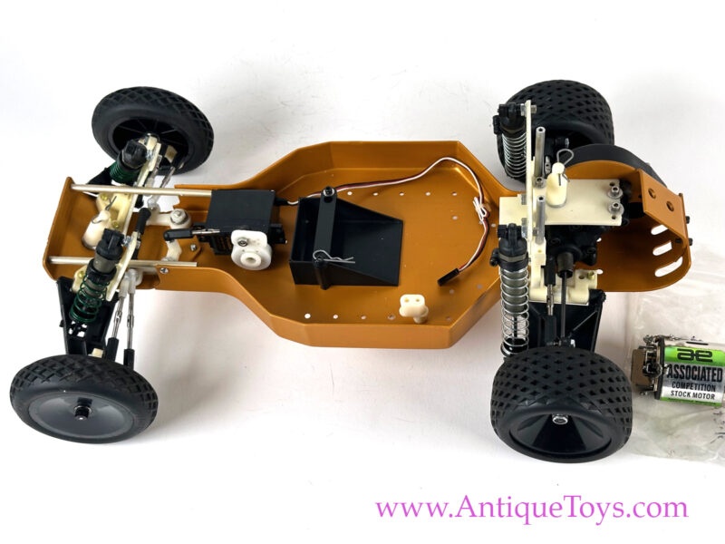 Team Associated RC-10 Radio Controlled Race Car for Sale - Image 8