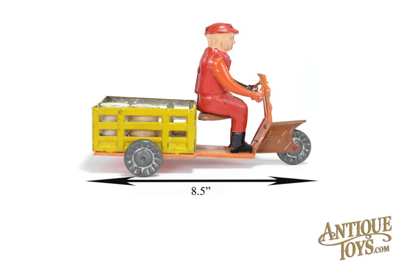 Garcia & Calda Portuguese Hand-Painted Tin 3-Wheeled Delivery Trike European Toy for Sale - Image 8
