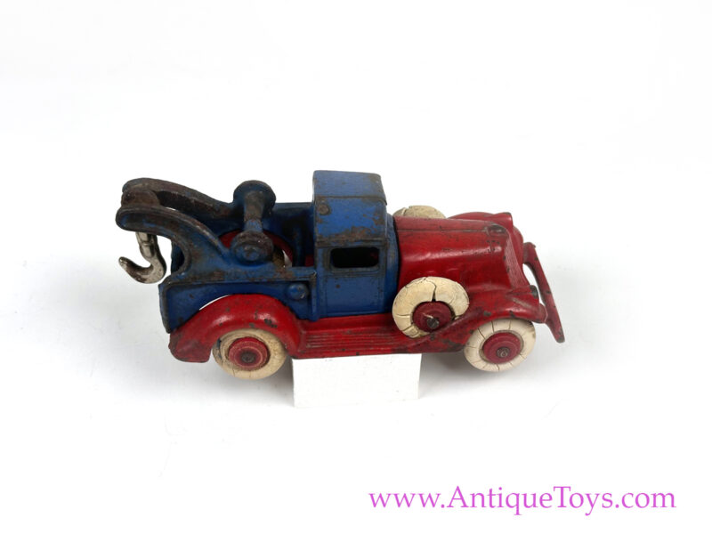Hubley Cast Iron Tow Truck with Rubber Tires for Sale - Image 5
